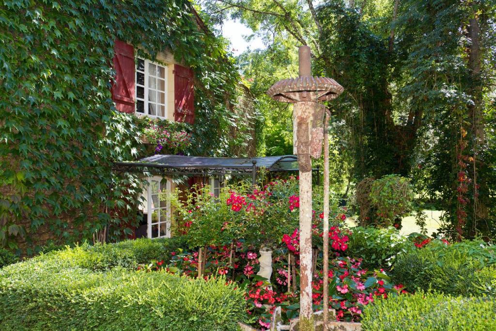 Saint-Alvère Bed & Breakfast Le Moulin Neuf المظهر الخارجي الصورة